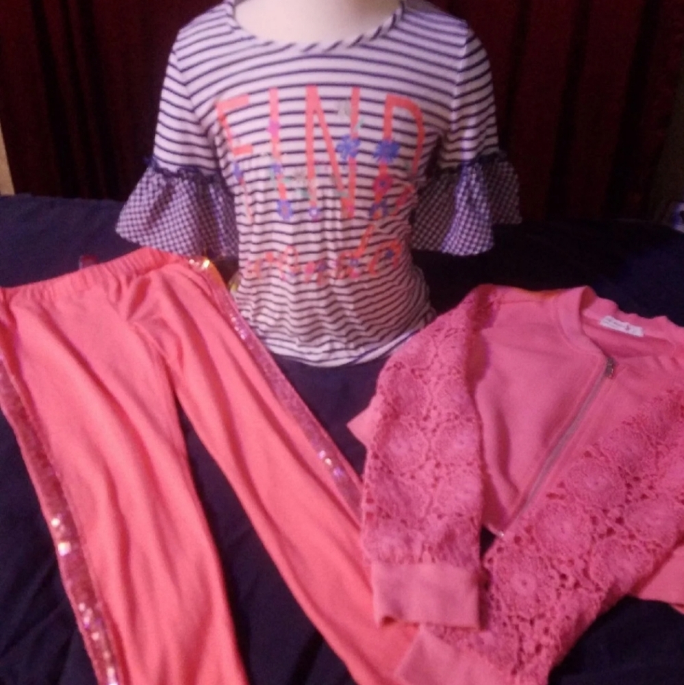 3/$20 Girls Outfit